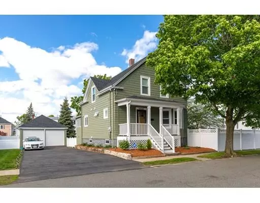 4 Rockdale Avenue, Peabody, MA 01960