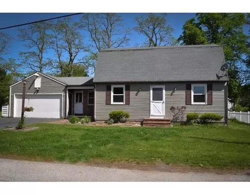 20 Donna Ct, Bristol, RI 02809