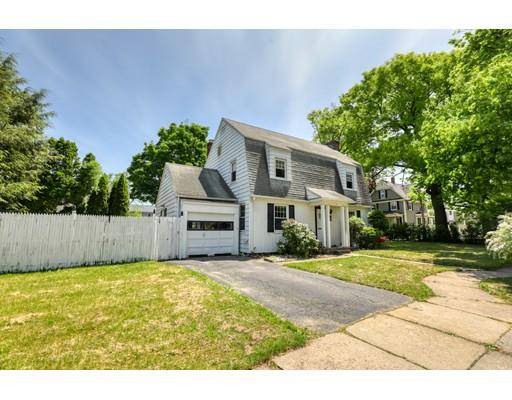 5 Mandalay Rd, Springfield, MA 01118