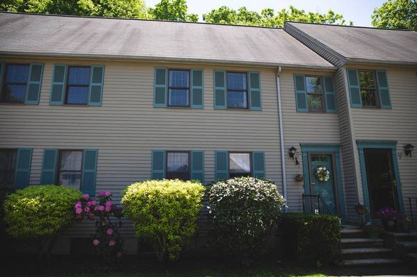 716 Mount Hope Street #3, North Attleboro, MA 02760