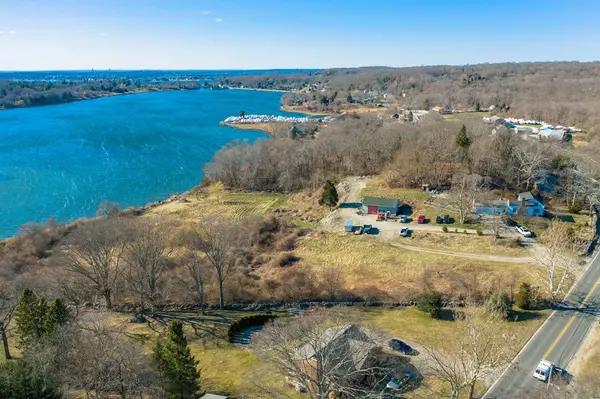 Tiverton, RI 02878,0 Main Rd