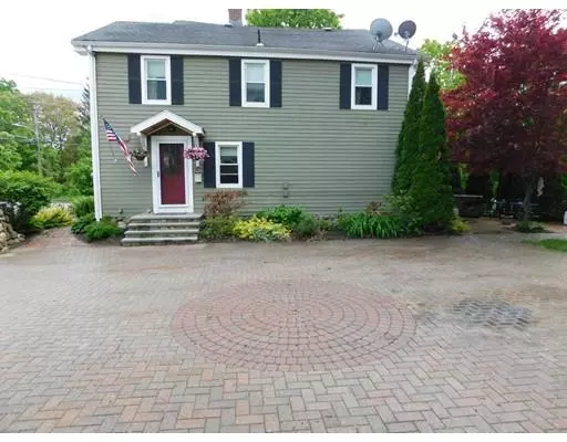 83 Hamilton St, Leominster, MA 01453