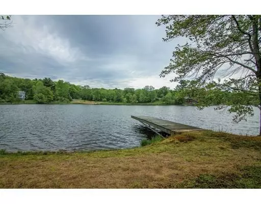 West Brookfield, MA 01585,59 Shoreline Dr