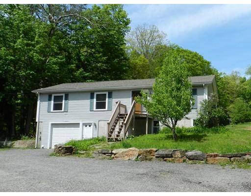 125 Vinton Rd, Holland, MA 01521