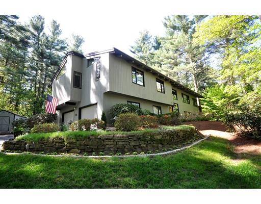 58 Lowell Dr, Stow, MA 01775