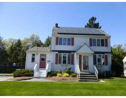 12 Pine Hill Cir, Waltham, MA 02451