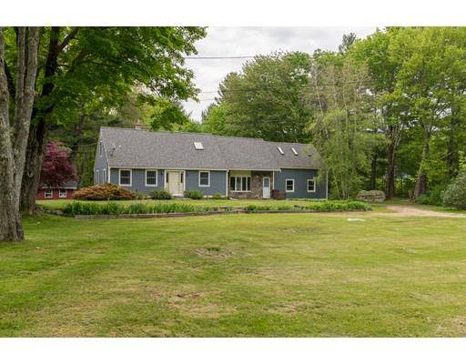 2413 Greenwich Rd, Hardwick, MA 01037