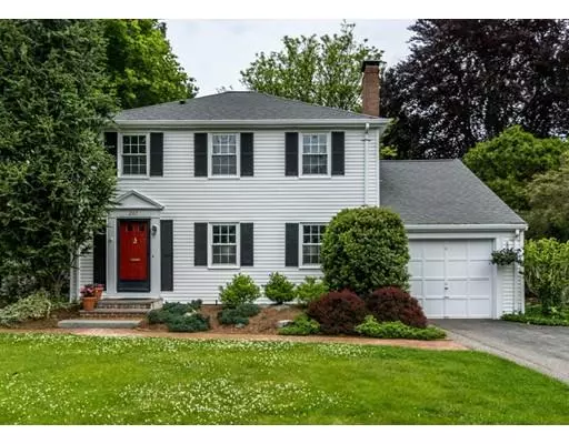 207 Great Plain Avenue, Needham, MA 02492