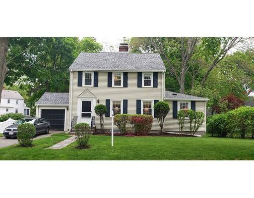 11 Bunker Ln, Newton, MA 02465