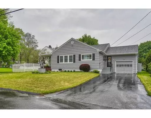 1 Albion St, Methuen, MA 01844