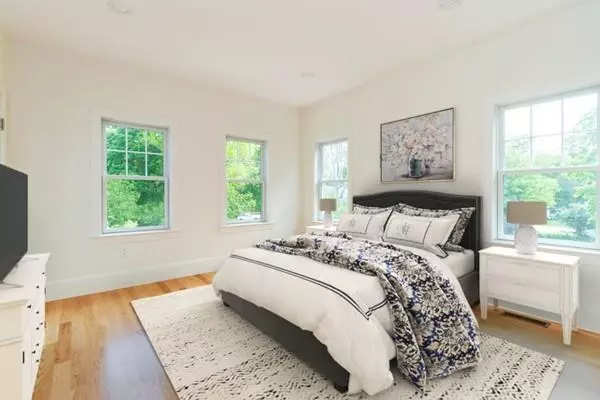 Cohasset, MA 02025,329 Beechwood St