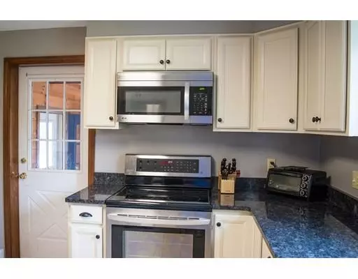 Rutland, MA 01543,19 Central Tree Road