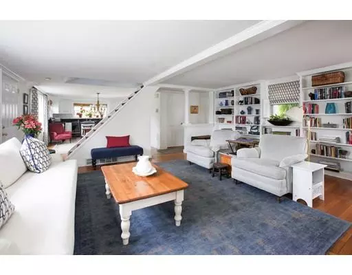 Hingham, MA 02043,144 Downer Ave