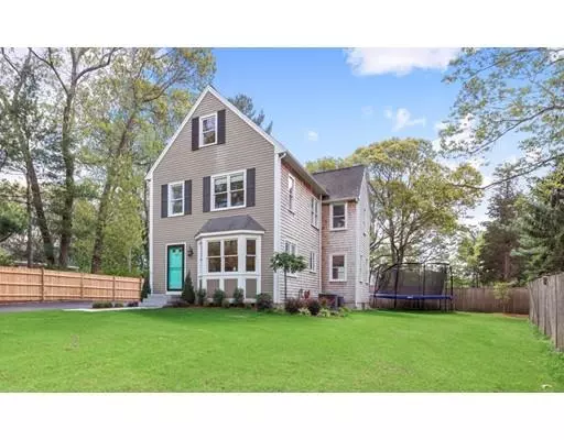 15 Blodgett Avenue, Duxbury, MA 02332