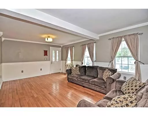 Swansea, MA 02777,24 Cross Rd