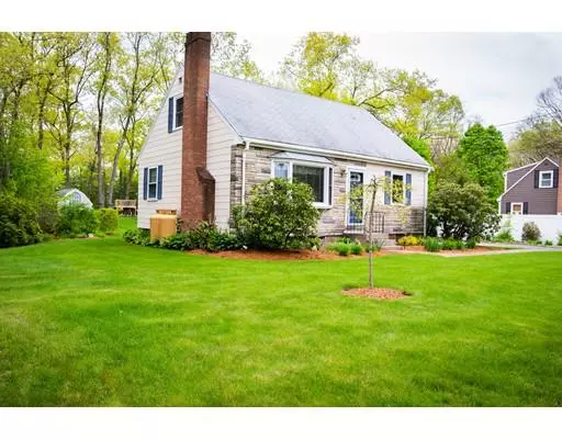 98 Van Kleeck Road, Millis, MA 02054