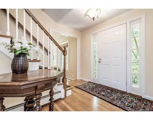 Harvard, MA 01451,1 Simon Atherton Row