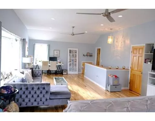 Milford, MA 01757,6 Covino Rd