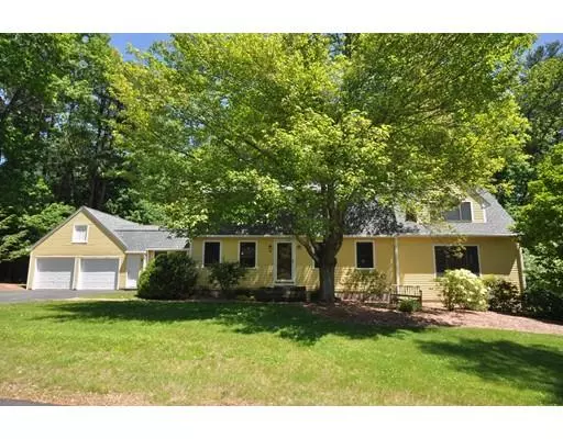 36 Crown Road, Westford, MA 01886