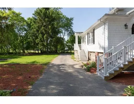 Southbridge, MA 01550,33 Kingsley St