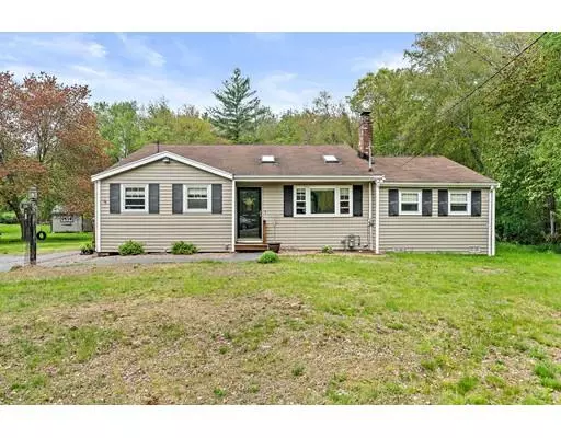 339 Spring St, Hanson, MA 02341