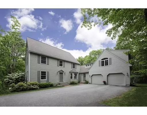 55 Hickory Ln, Boxford, MA 01921