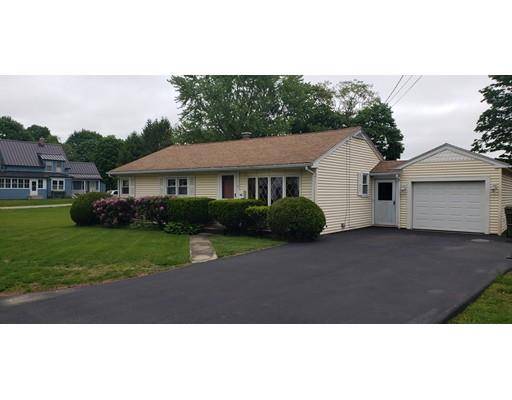 9 Wheelock St, Oxford, MA 01540