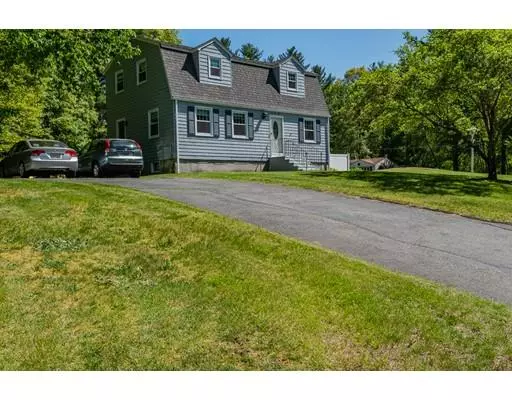 128 Gorwin Drive, Hanson, MA 02341