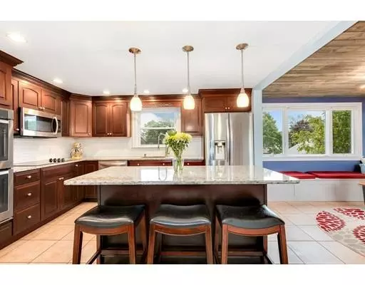 2 Banks Street, Woburn, MA 01801
