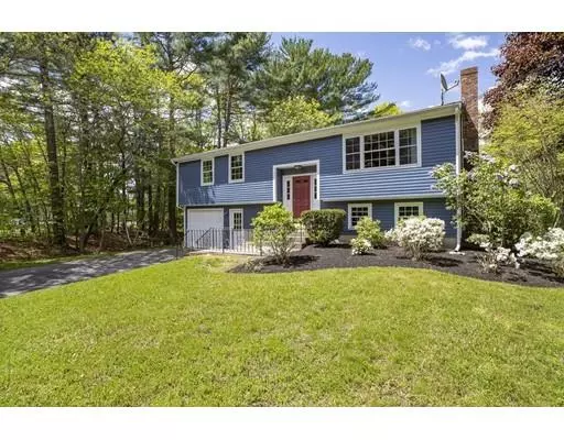 132 Stagecoach Drive, Marshfield, MA 02050