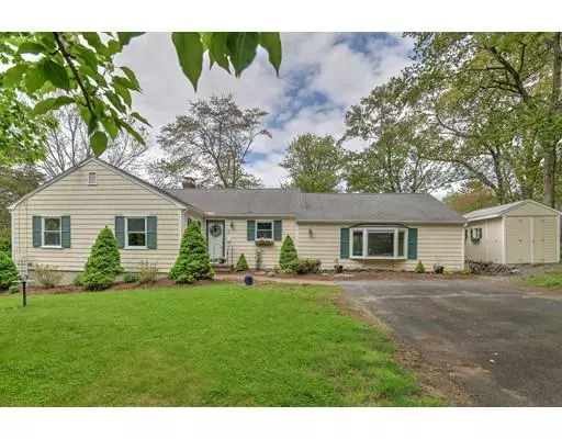 2 Sunset Drive, Ipswich, MA 01938