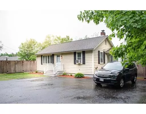 871 Main St, Bolton, MA 01740