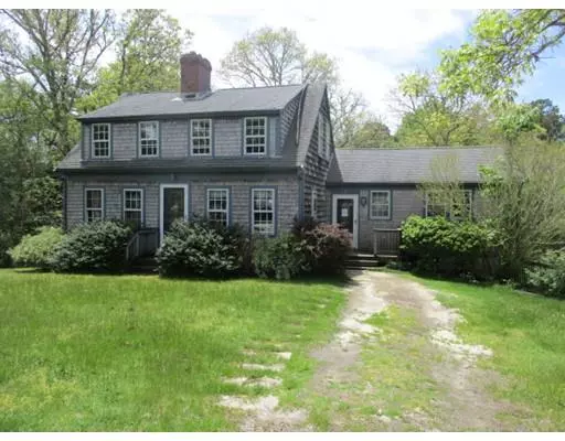 6 Martha's Lane, Harwich, MA 02661