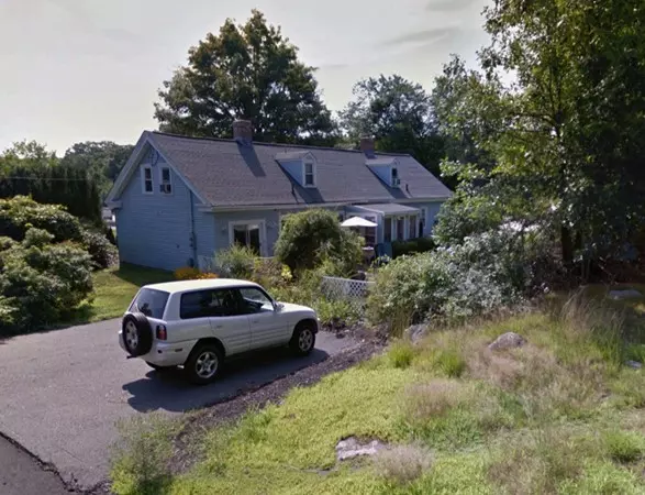 Southborough, MA 01772,114 Southville Rd