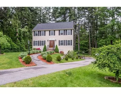 15 Mercier Street, Dracut, MA 01826