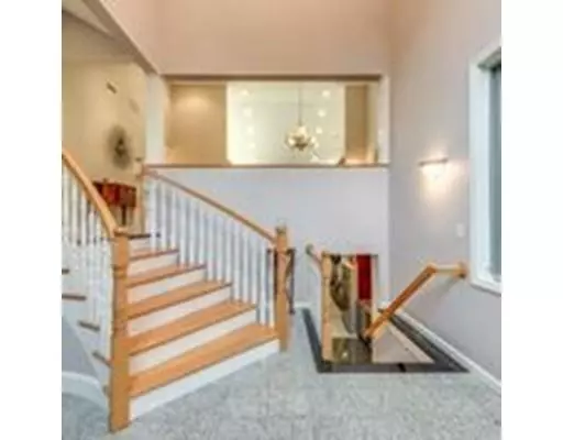 Saugus, MA 01906,13 Hammersmith Dr