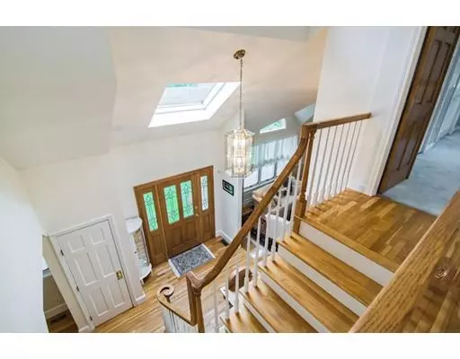 Sutton, MA 01590,524 Central Tpke