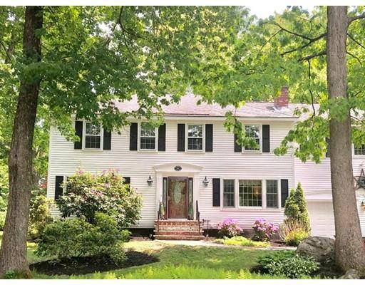 66 Pilgrim Dr, Holden, MA 01520