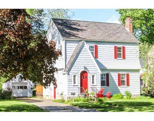 104 Maple Rd, Longmeadow, MA 01106