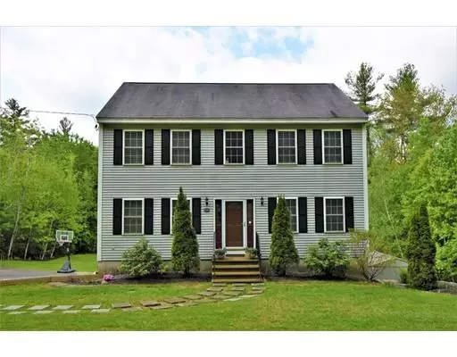 136 Jewett Hill Rd, Ashby, MA 01431