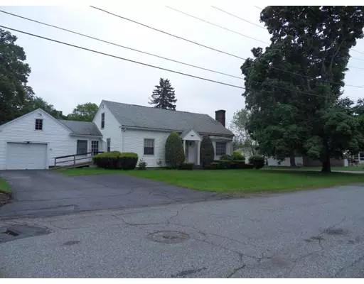 19 Plantation St, Northbridge, MA 01534