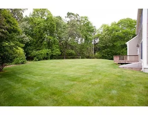 Boxborough, MA 01719,310 Picnic St