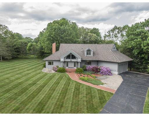 18 Le Ann Dr, Seekonk, MA 02771