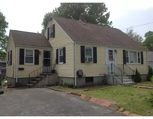 22 Beverly Cir, Randolph, MA 02368