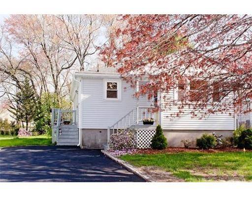 42 Bartlett Ave, Lexington, MA 02420