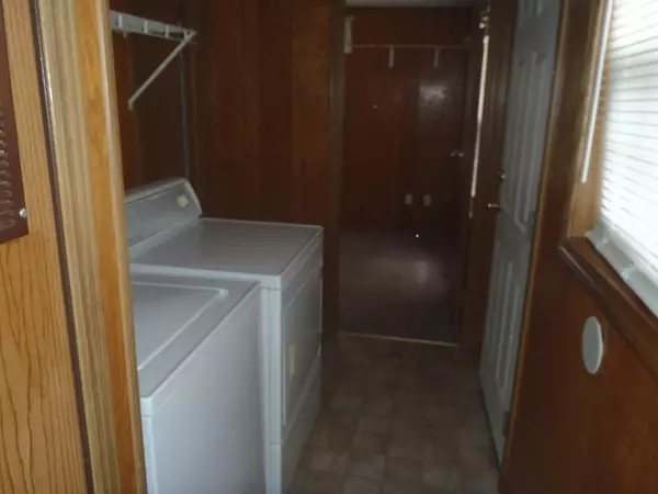 Palmer, MA 01069,12 Dublin Street