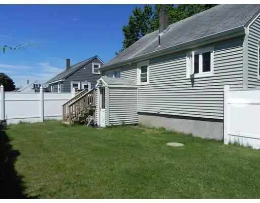 Swansea, MA 02777,51 Prairie Ave