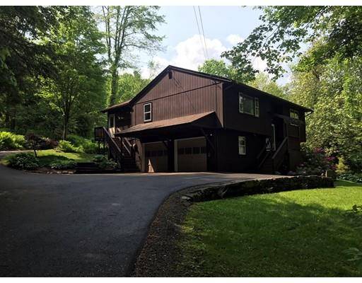 70 Hillside Rd, Deerfield, MA 01373