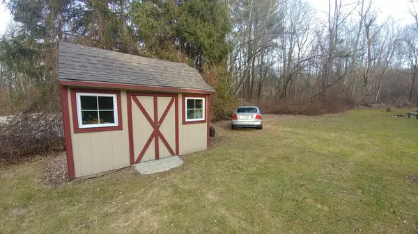 Palmer, MA 01069,363 River St