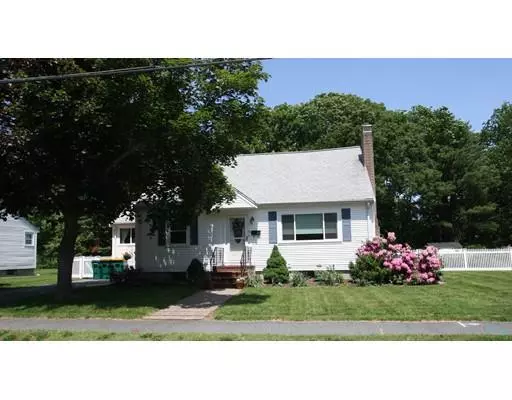 19 Lawndale Road, Norwood, MA 02062